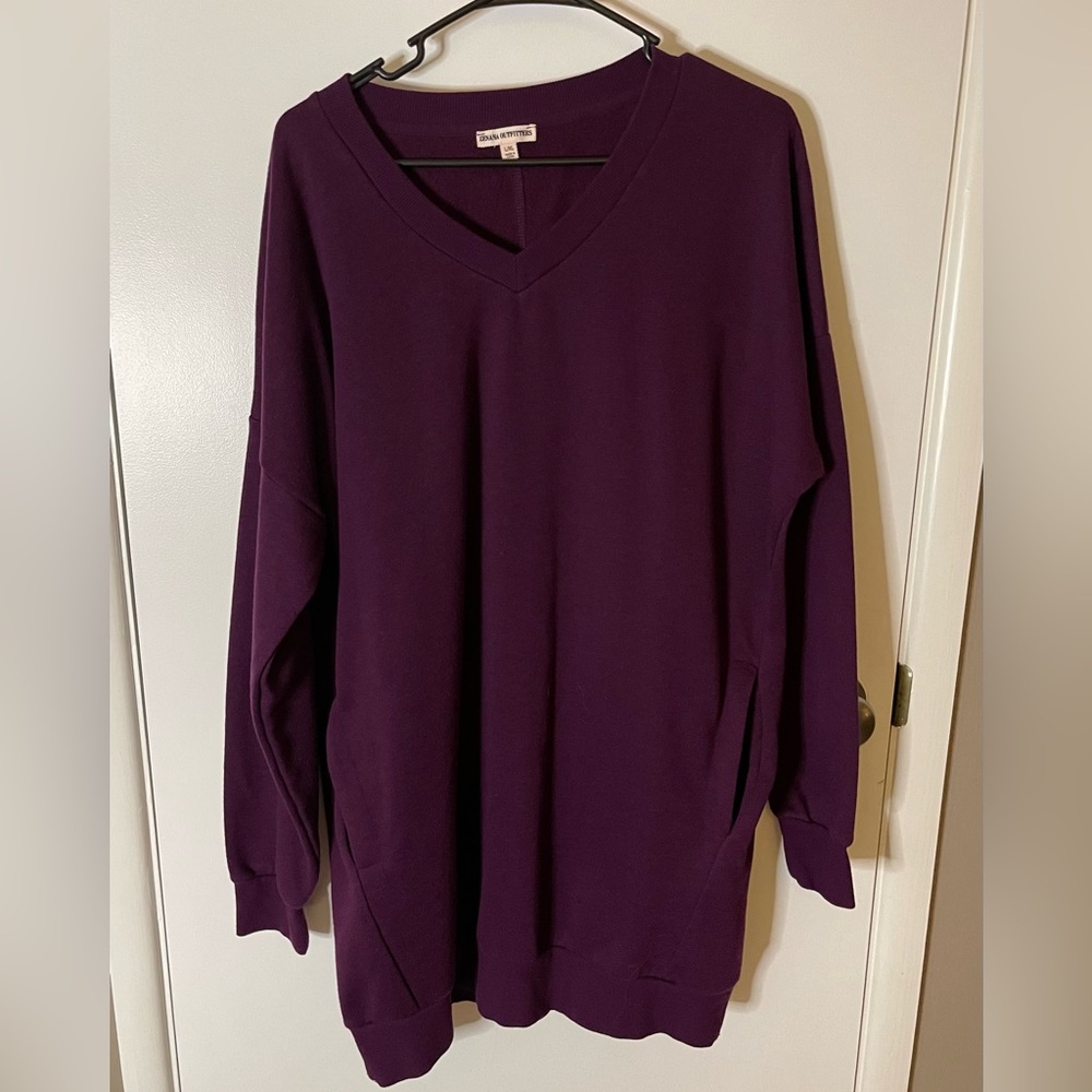 Zenana Outfitters Maroon Sweatshirt pocket dress. Women’s size L/XL